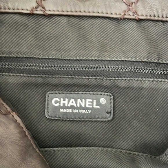 Chanel - Picture 5 of 14